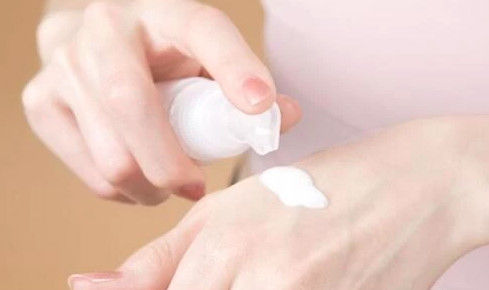 폴리소르베트 60 전통적인 에뮬러레이터 우수한 비노니온 에뮬러레이터 개인 관리용 용품으로 쉽게 구상