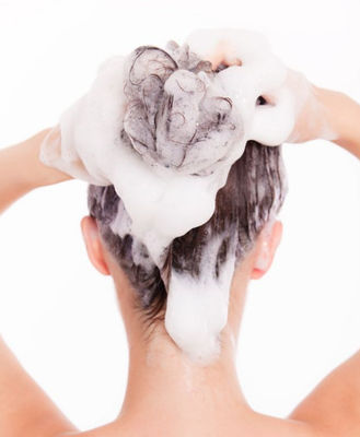 가어 하이드록시프로필트리모늄 클로라이드 가어 카티온 험 황색 분말 CAS 65497-29-2 우수한 반 정적