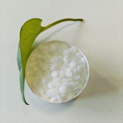트리베헤닌 CAS 18641-57-1 리올로기 수정체는 머리카락 제품에 대한 호환성이 좋습니다 SyncrowaxTM HRC