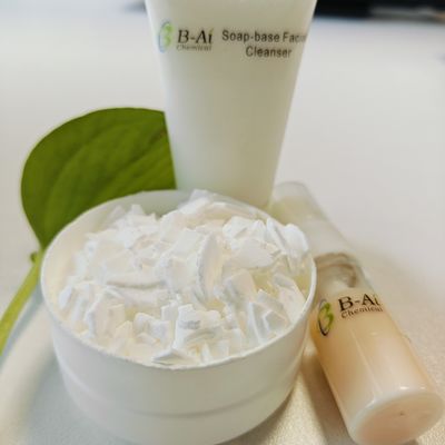 Peg-150 Distearate CAS 9005-08-7 Rheology Modifiers Nonionic Surfactant For Cosmetics Emulgin® EO 33